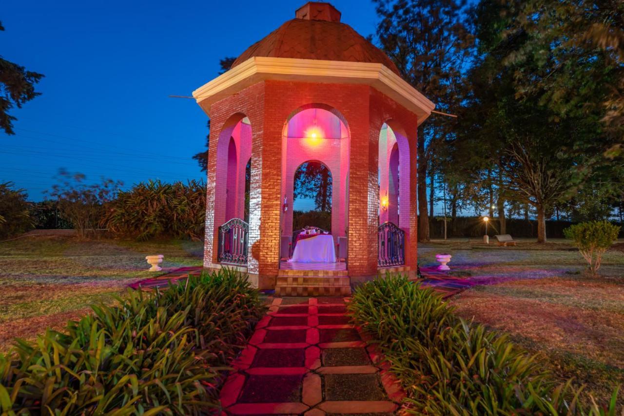 Muthu Sovereign Suites & Spa, Limuru Road, Nairobi Buitenkant foto