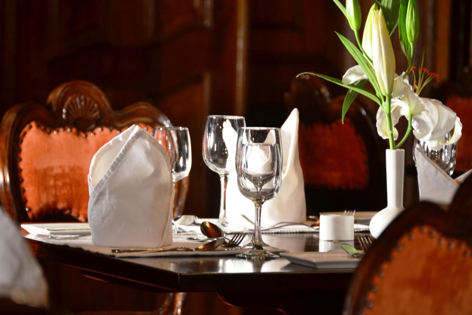 Muthu Sovereign Suites & Spa, Limuru Road, Nairobi Buitenkant foto