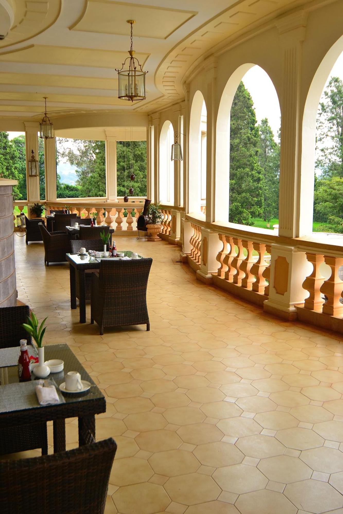Muthu Sovereign Suites & Spa, Limuru Road, Nairobi Buitenkant foto